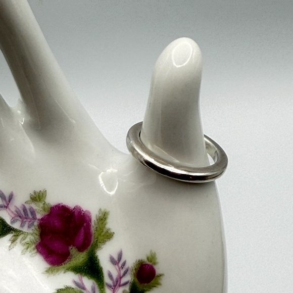 Vintage Signed Lois Hill Sterling Silver Band Ring | Size 8.75 | 5.46g - Picture 10 of 16